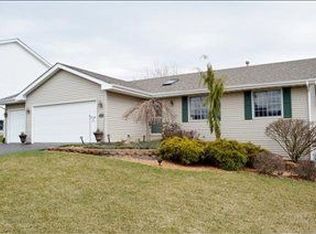 5451 Talladega Dr, Loves Park, IL 61111