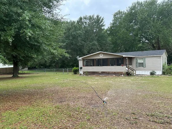 217 Cliff Cir, Bainbridge, GA 39817