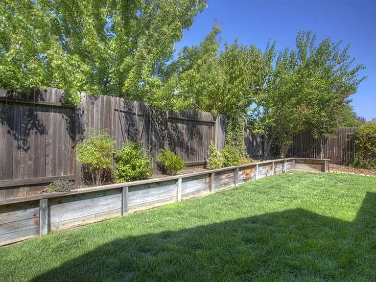 2571 Merrivale Way — Photo 16