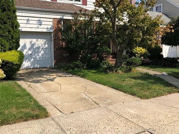 2nd image of 8209 188th St