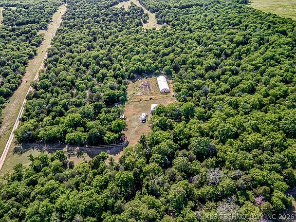 3rd image of 40219 E County Road 1219