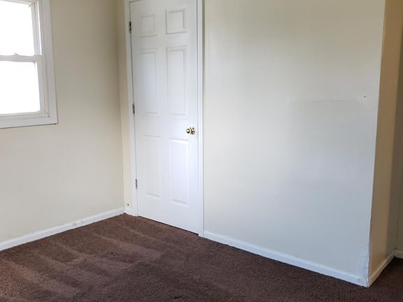 5th image of 2612 S Roosevelt Dr