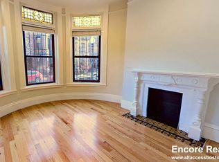 131 Saint Botolph St #1B, Boston, MA 02115