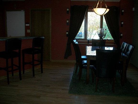 4th image of 313 Woodmar Hts