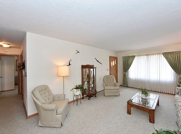 5th image of 516 Norton Ave