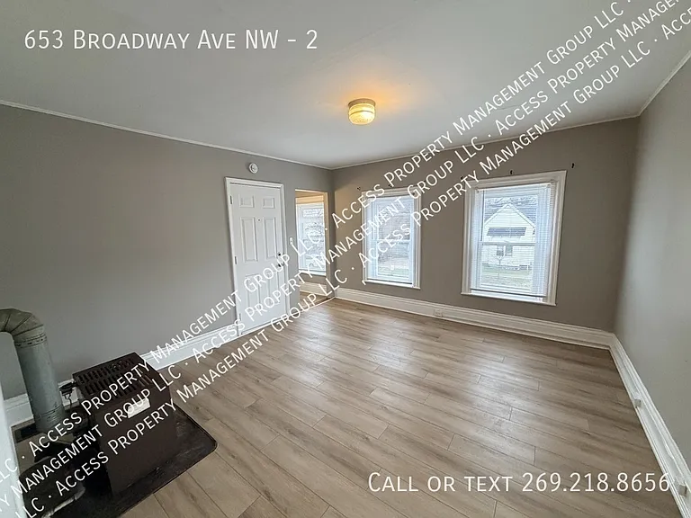 653 Broadway Ave NW #2 — Photo 7