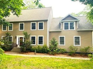 3 Holly Ln, Marlborough, CT 06447