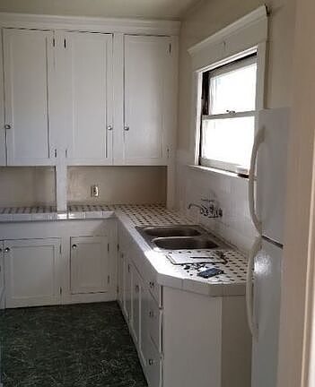 4th image of 1320 N Harvard Blvd #1320