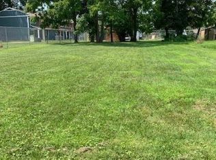 407 Oak St, Columbia, MO 65203
