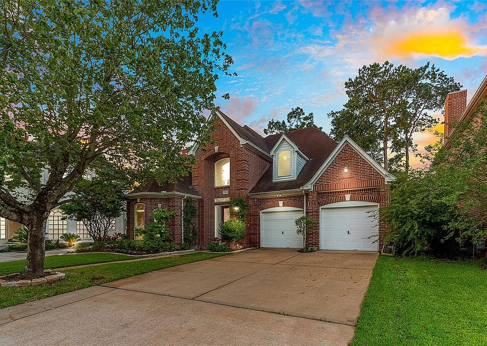 1st image of 1203 Turnbury Oak Ln
