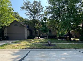 3247 Fulham Dr, Rochester Hills, MI 48309