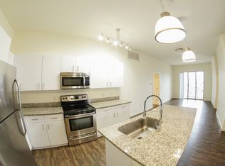 2063 Curtis St #6843521F0, Denver, CO 80205