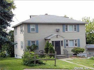 1st image of 226 Beattie St