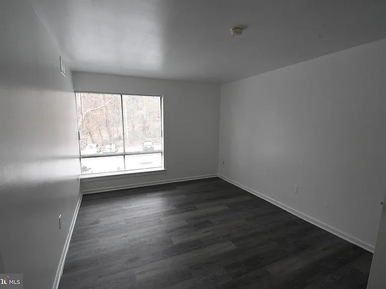8459 Greenbelt Rd #201 — Photo 8