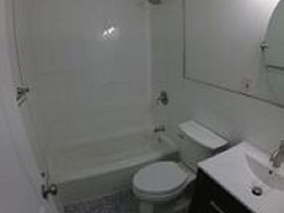 2nd floor bath