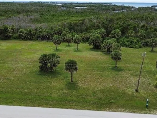 16801 San Edmundo Rd #10, Punta Gorda, FL 33955