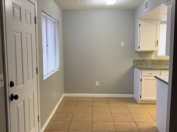 5th image of 3357 W Harmont Dr