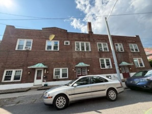 210 1st St APT 10