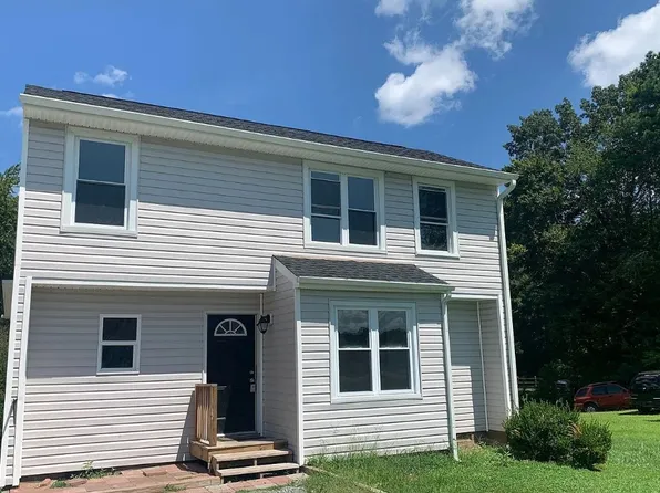 10006 Reams Rd, North Chesterfield, VA 23236