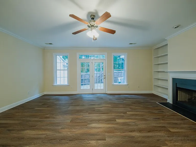 8 Hydrangea Ct — Photo 11