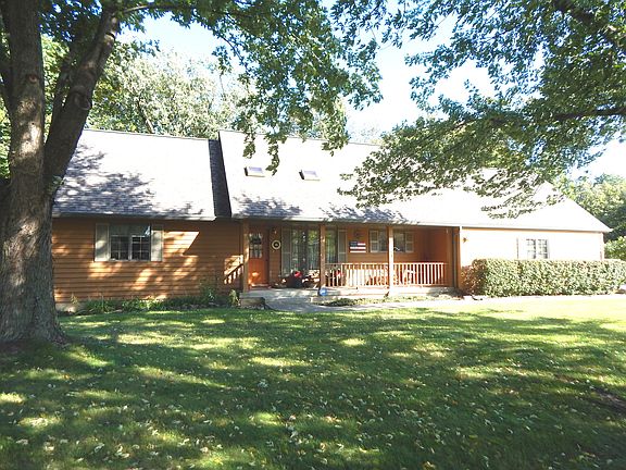 3rd image of 13 Wood Duck Ln
