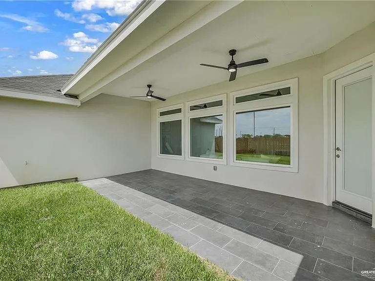 2805 Ulex Ave — Photo 10