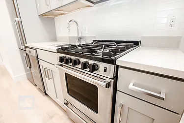 Rented by Jonis Realty