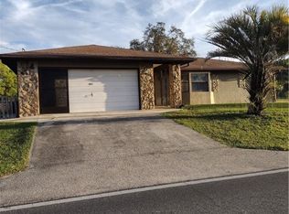 402 E Inverness Blvd, Inverness, FL 34452