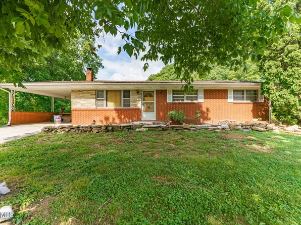 115 Providence Rd, Thorn Hill, TN 37881