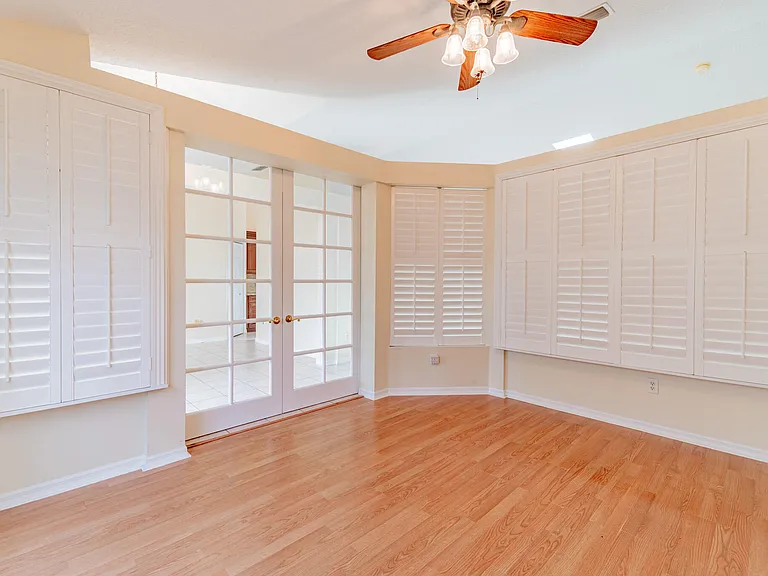 5593 NW Wesley Rd — Photo 16