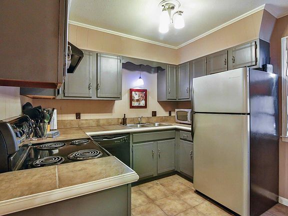 stainless steel appliances in kitchen