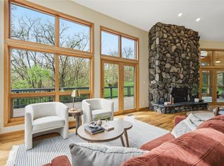 33210 Paterson Cir, Waukee, IA 50263