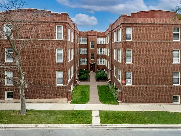 2139 W Lunt LLC — Photo 2