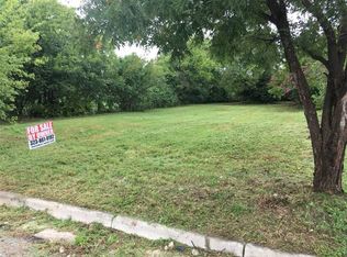 1230 Ash Crescent St, Fort Worth, TX 76104