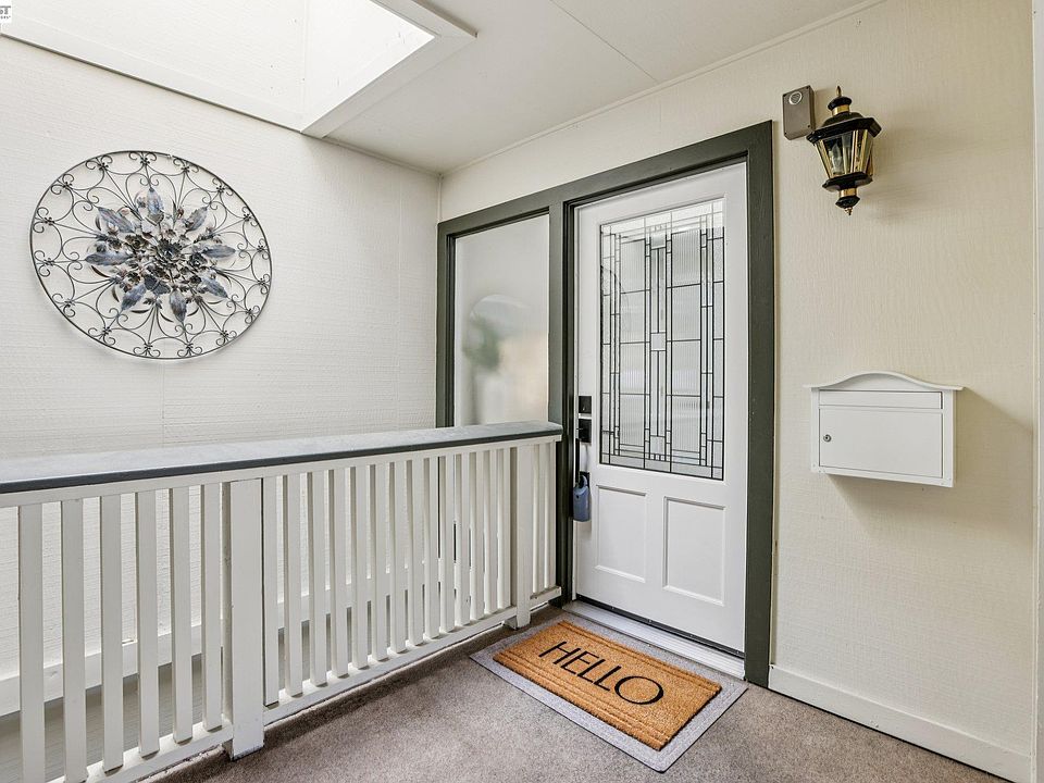 2nd image of 2101 Golden Rain Rd APT 11