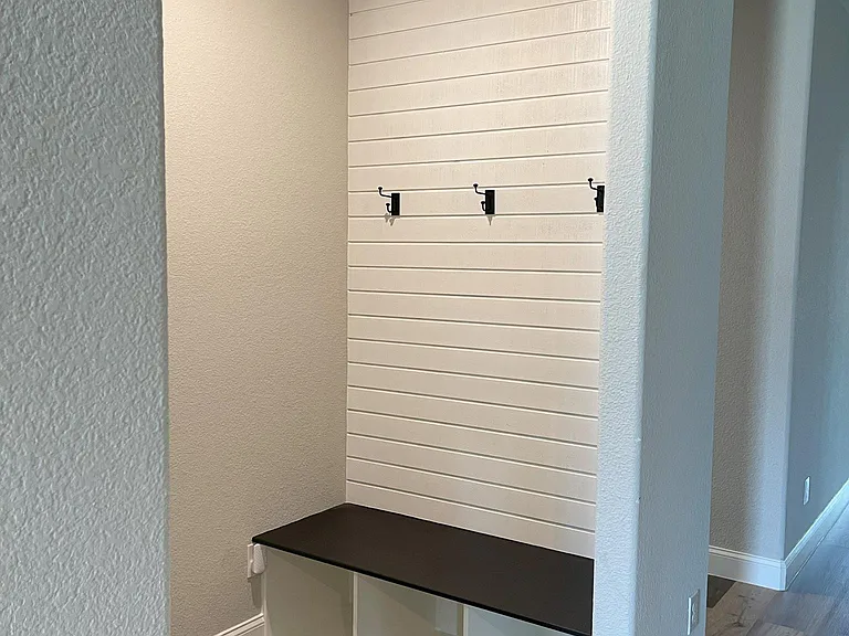 2132 Bellatrix Dr — Photo 3