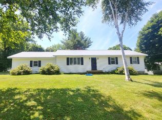 120 Eastmont Sq, Farmington, ME 04938