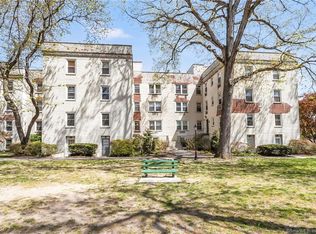 140 Summer St #3C, Stamford, CT 06901