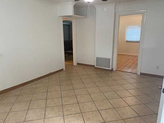 5th image of 144 N La Luna Ave