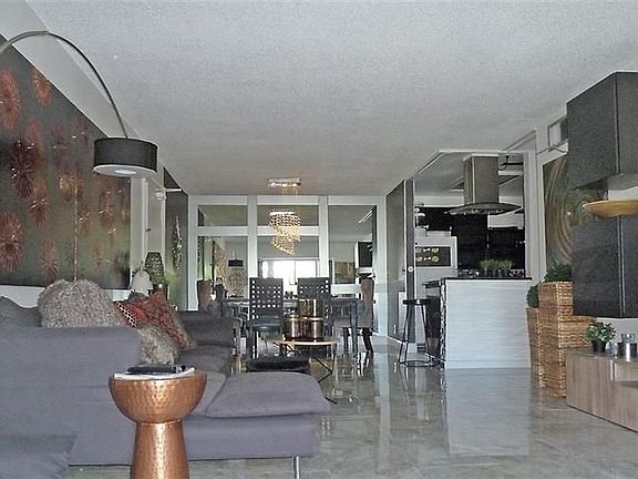 5th image of 6383 Bay Club Dr APT 4