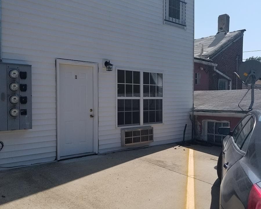 Entrance- Rear