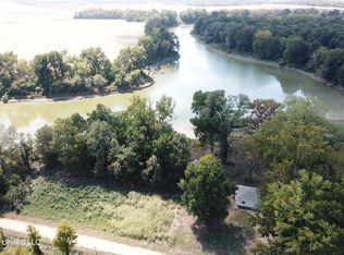 2458 Perkins Rd, Anguilla, MS 38721