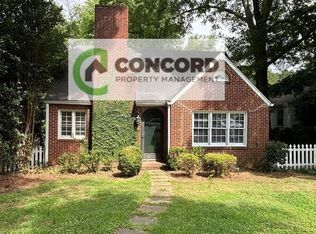 1202 Briarcliff Rd, Greensboro, NC 27408