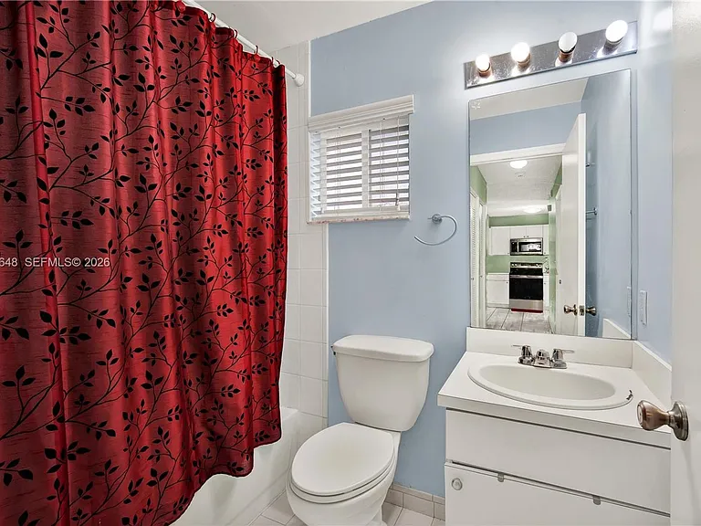 14138 SW 164th Ter — Photo 21