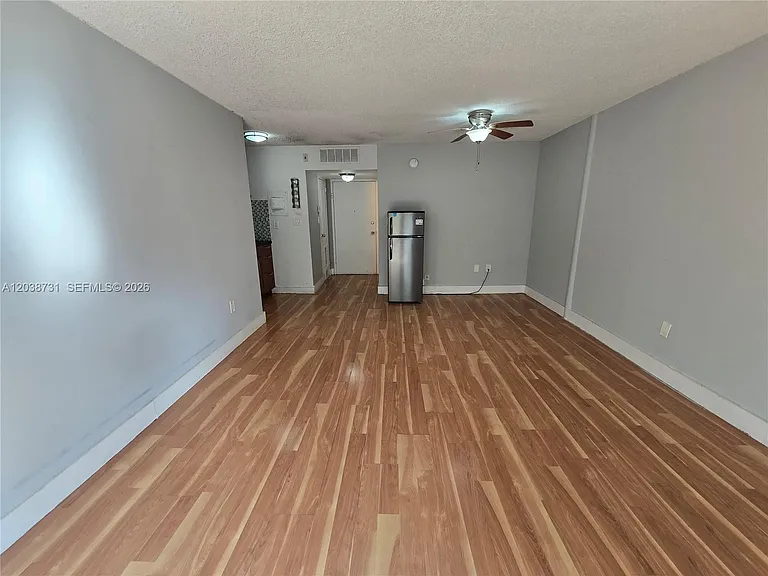 1800 Sans Souci Blvd #314 — Photo 2
