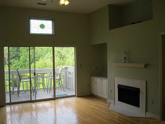 5th image of 108 Pier 33 Dr Unit 418