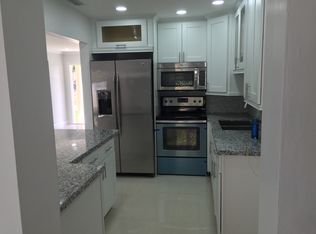 5001 NW 182nd St, Miami Gardens, FL 33055