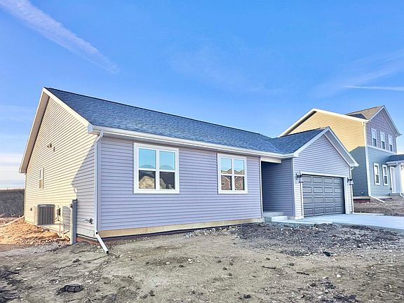2nd image of 355 Orchid Ave #55