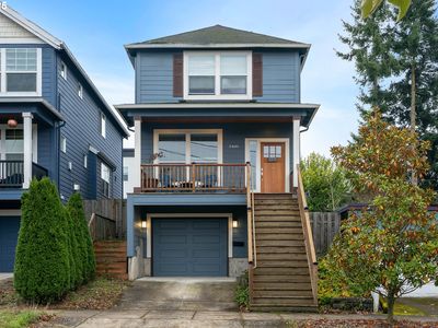 5406 NE Couch St, Portland, OR, 97213