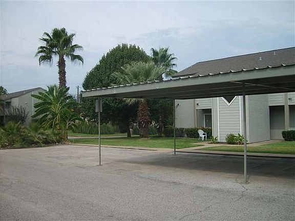 4th image of 604 Highcrest Dr APT 617